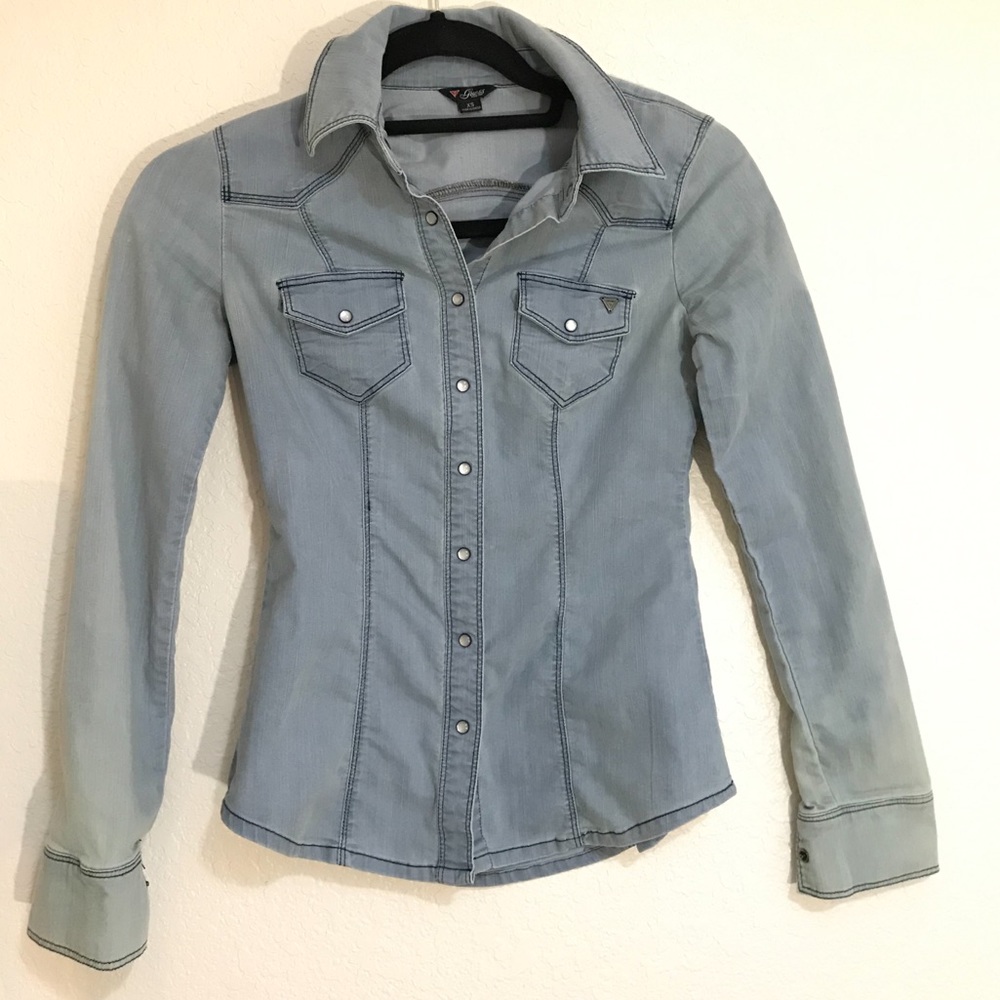 Cute Guess Denim Washed Button Up